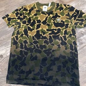 Camo adidas t shirt slightly worn